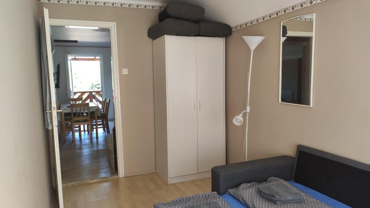 Lelle Lelke Apartmanhaz Apartment Balatonlelle Bagian luar foto